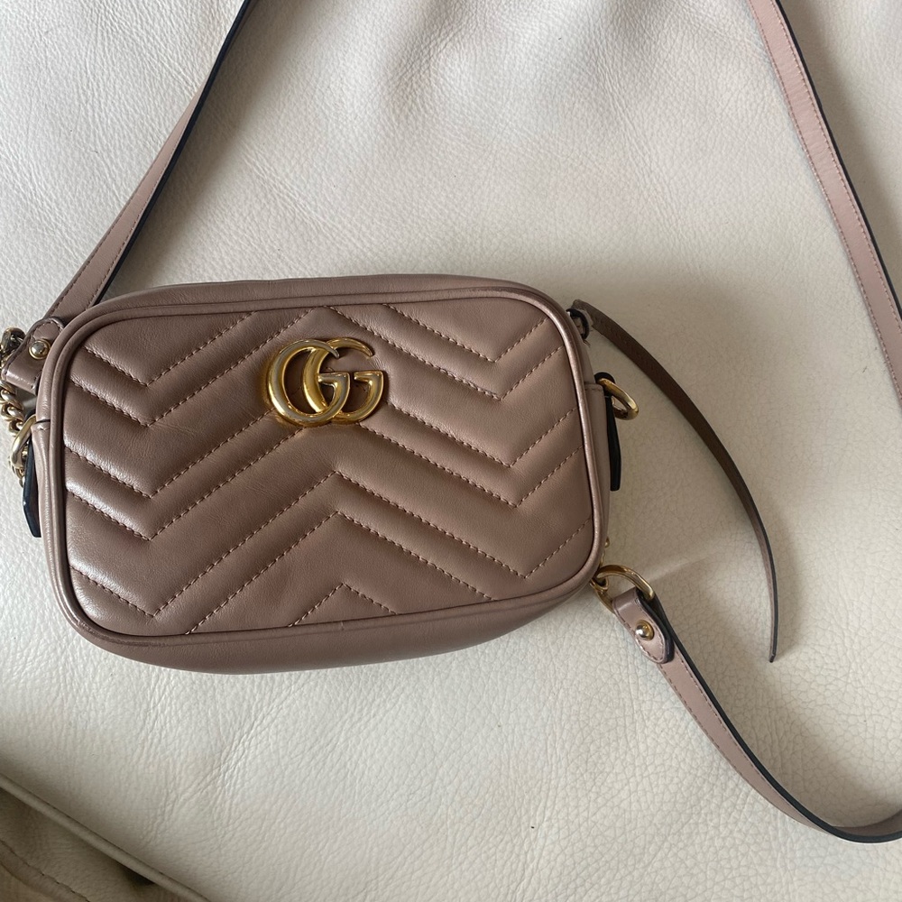 Gucci GG Marmont Mini Cross Body Purse